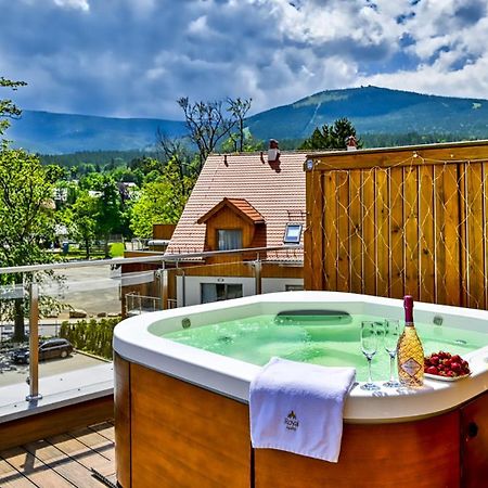 Royal Prestige Collection Z Prywatnym Jacuzzi - Stone Hill Resort Z Basenem I Saunami Szklarska Poreba Extérieur photo