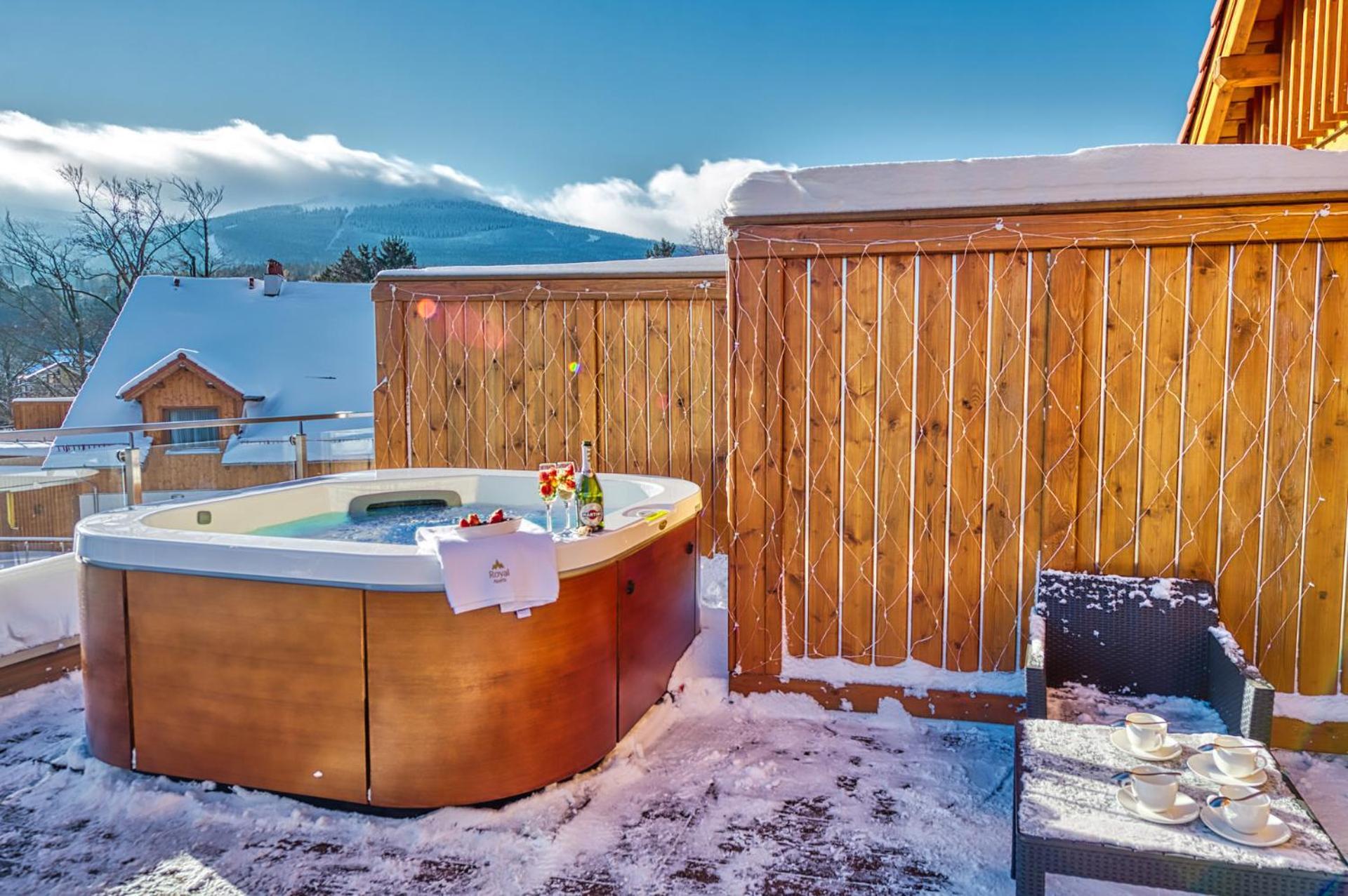 Royal Prestige Collection Z Prywatnym Jacuzzi - Stone Hill Resort Z Basenem I Saunami Szklarska Poreba Extérieur photo